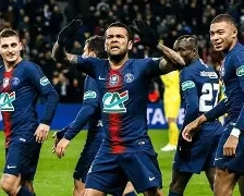 关于巴黎圣日耳曼内部会议纪要流出：集结日更衣室发声，荷甲使命明确，临场指挥获称赞的信息-九游体育