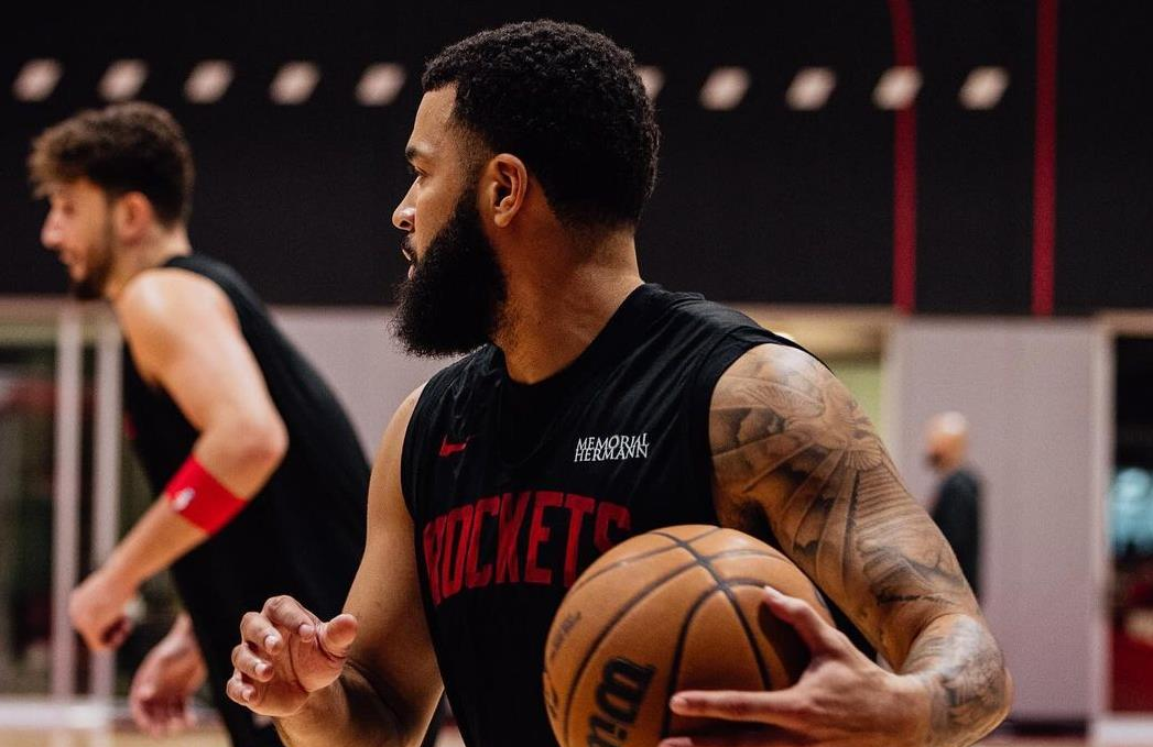 包含NBA常规赛冲刺阶段走向成谜，克里夫兰骑士外线爆发，气氛紧张，医务组通报恢复的词条-九游体育